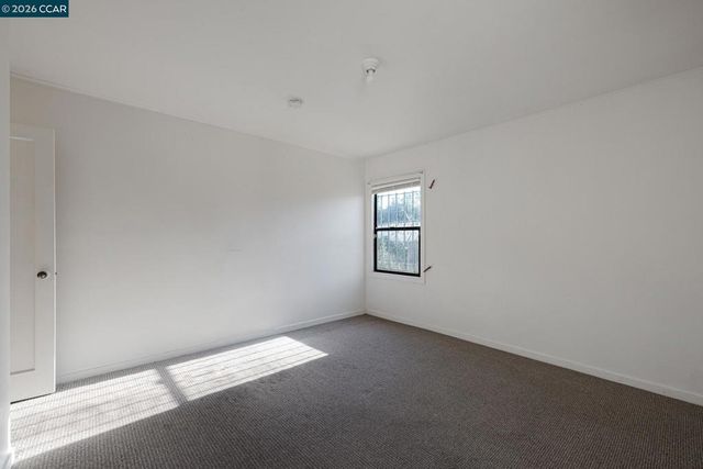 603 Almanza Dr, Oakland, CA 94603