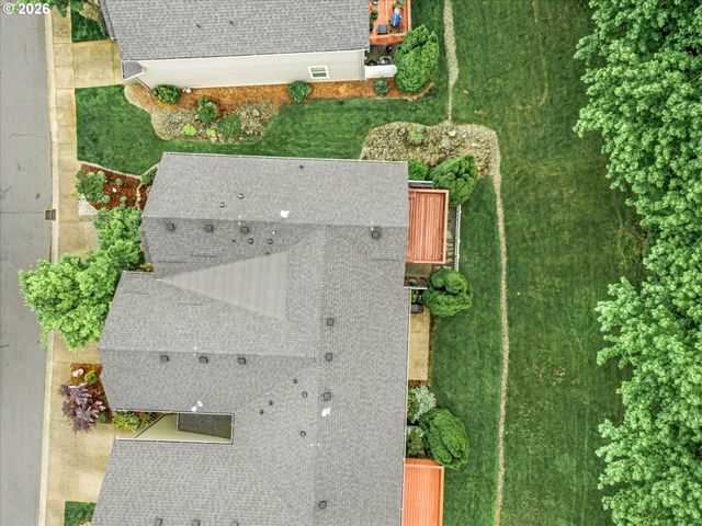 21872 Ne HEARTWOOD Cir, Fairview, OR 97024