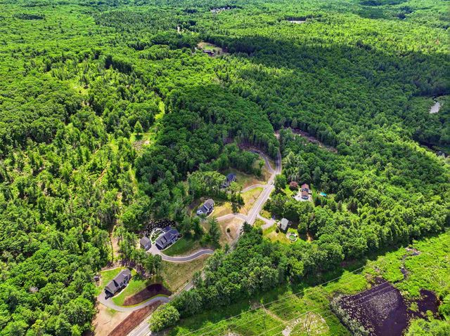 316 Montelona Road, Goffstown, NH 03045