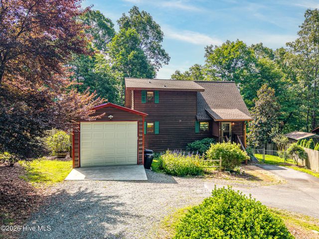 37 Grouse Hollow, Murphy, NC 28906