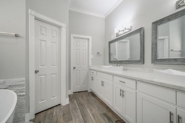 6302 Laver Love Drive, Spring, TX 77379