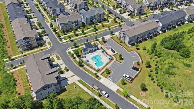 2745 Ensemble Court, Charlotte, NC 28262