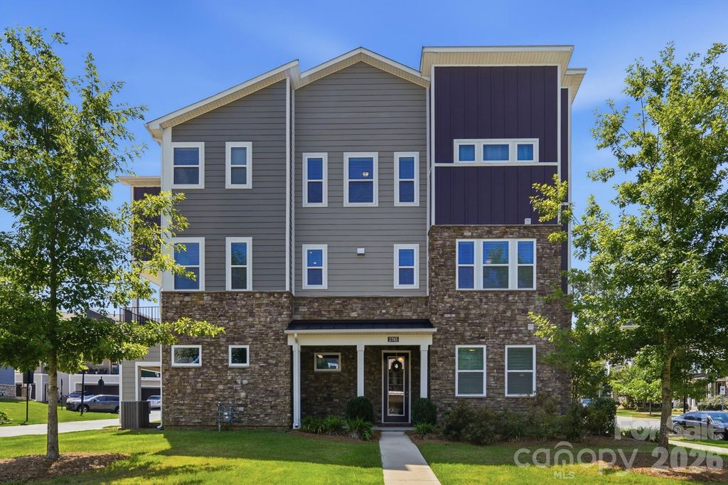 2745 Ensemble Court, Charlotte, NC 28262