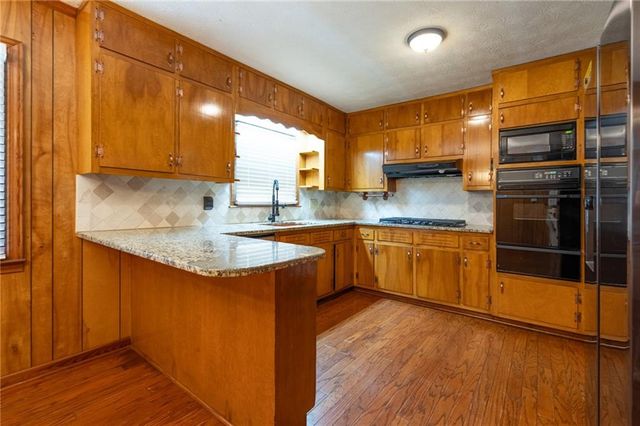 3430 Hillbrook Court SW, Marietta, GA 30008