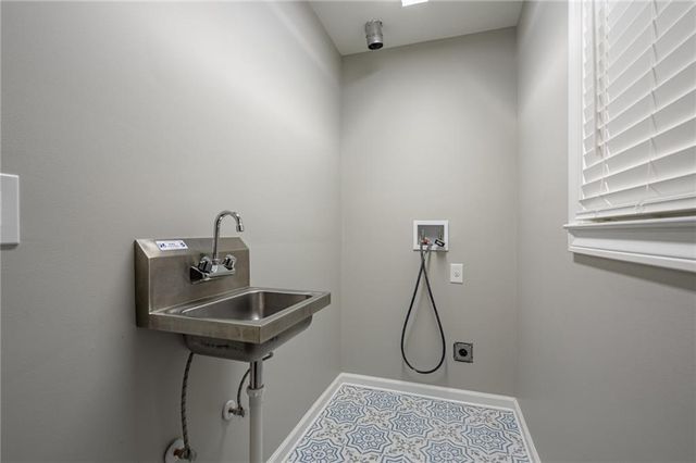 3430 Hillbrook Court SW, Marietta, GA 30008