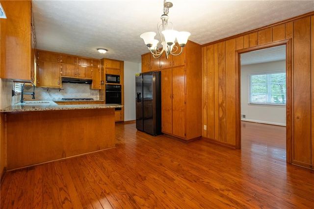 3430 Hillbrook Court SW, Marietta, GA 30008