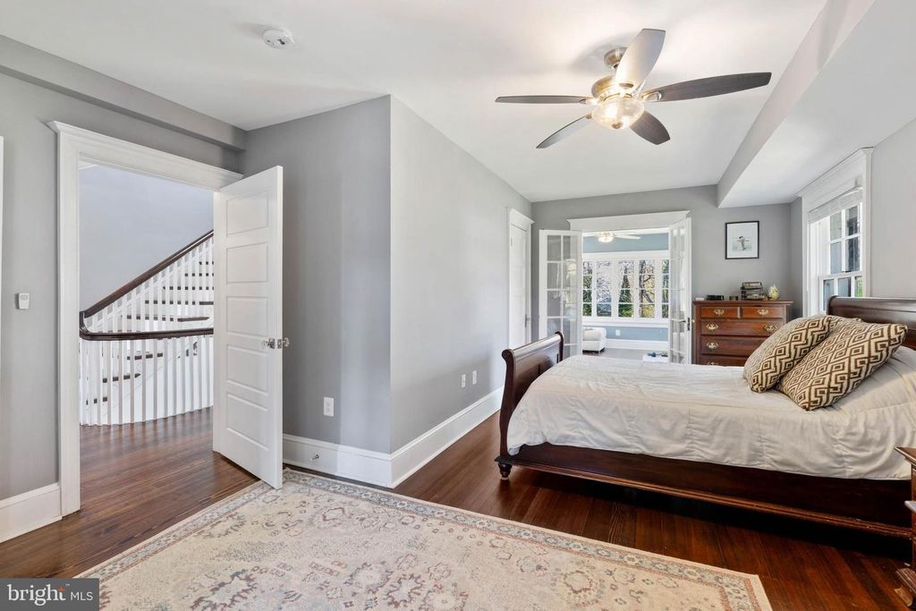 Image 14 of property listing at 3808 FENCHURCH RD, Baltimore, MD 21218