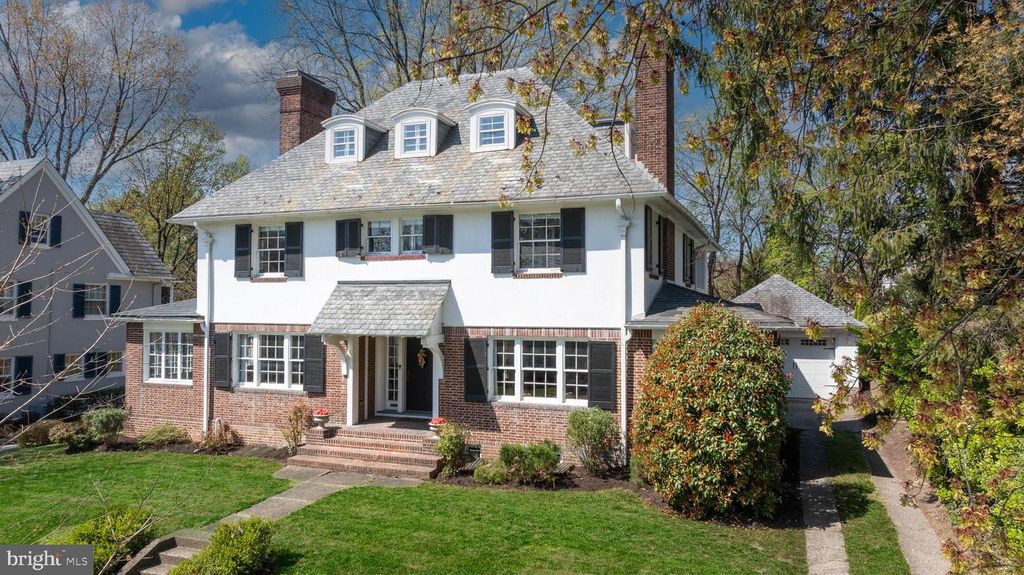 Image 28 of property listing at 3808 FENCHURCH RD, Baltimore, MD 21218