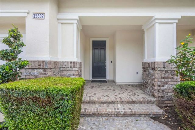 35802 Cherry Bark Way, Murrieta, CA 92562