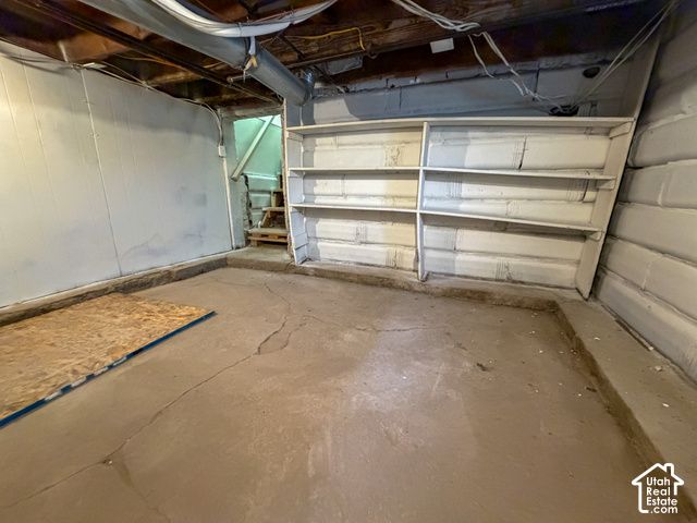 147 W PAXTON AVE, Salt Lake City, UT 84101