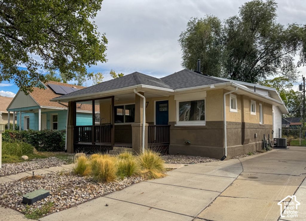 147 W PAXTON AVE, Salt Lake City, UT 84101