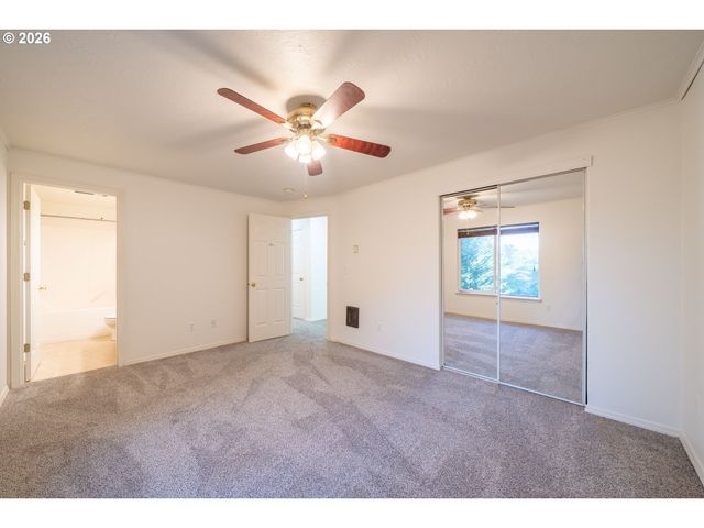 1844 Se 19TH St, Lincoln City, OR 97367