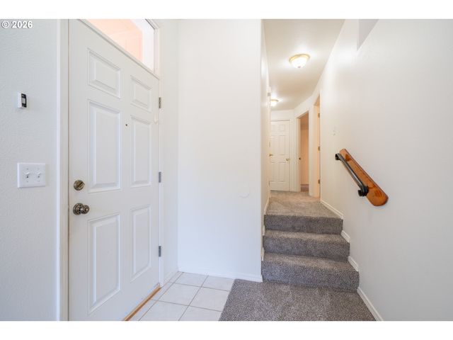 1844 Se 19TH St, Lincoln City, OR 97367