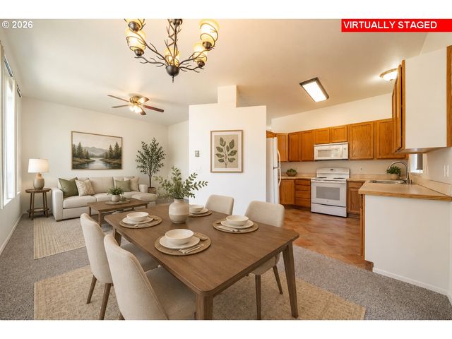 1844 Se 19TH St, Lincoln City, OR 97367