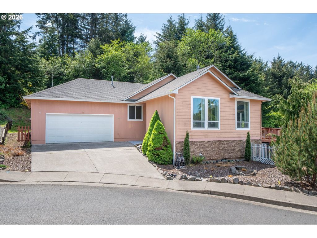 1844 Se 19TH St, Lincoln City, OR 97367