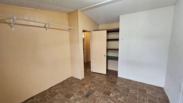 413 Lakeview Trail, Weatherford, TX 76087