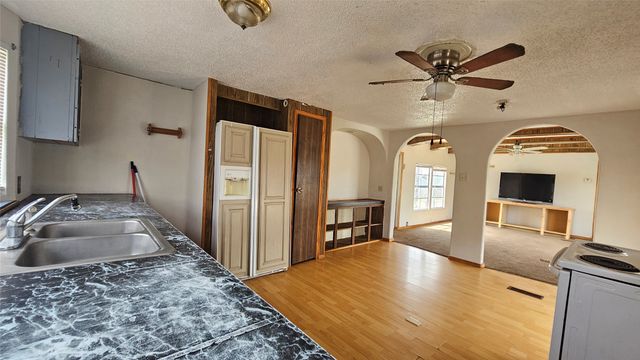 413 Lakeview Trail, Weatherford, TX 76087