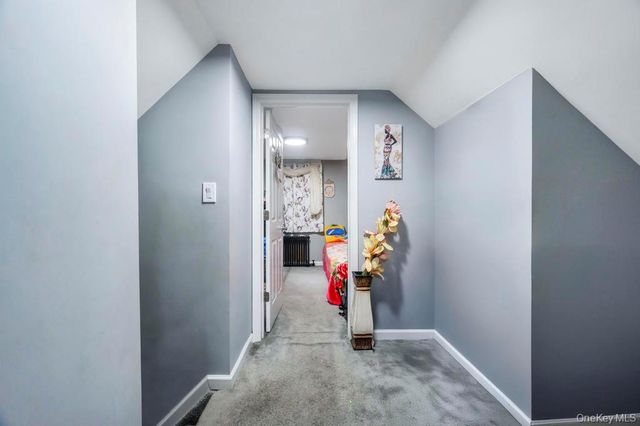 39 Andrews Avenue, Wheatley Heights, NY 11798