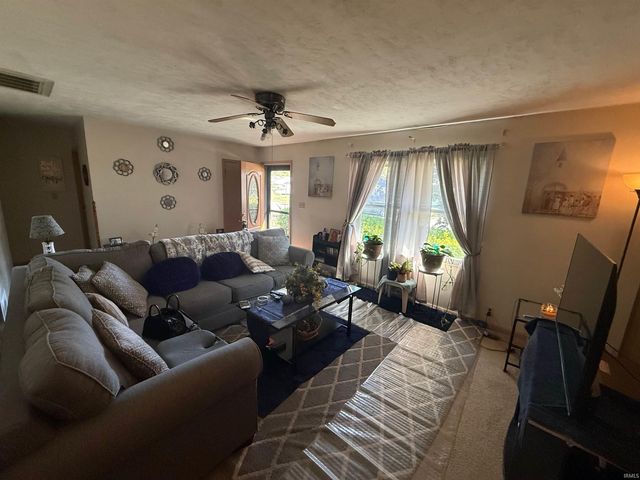 1021 E Sherman Street, Marion, IN 46952