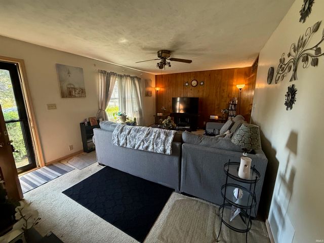 1021 E Sherman Street, Marion, IN 46952