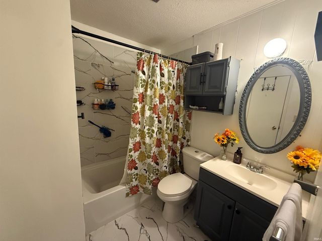 1021 E Sherman Street, Marion, IN 46952