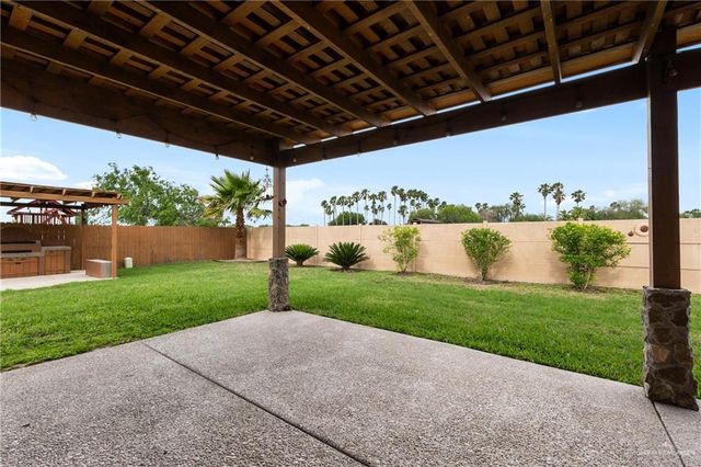 1609 Weighost Drive, Harlingen, TX 78552