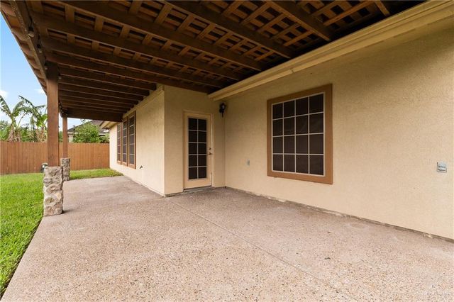 1609 Weighost Drive, Harlingen, TX 78552