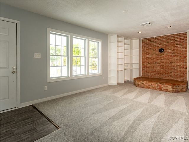5810 Gunsight Ct, North Chesterfield, VA 23237