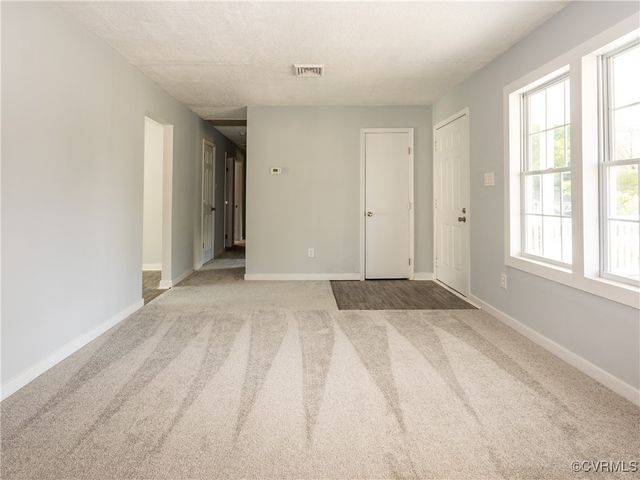 5810 Gunsight Ct, North Chesterfield, VA 23237
