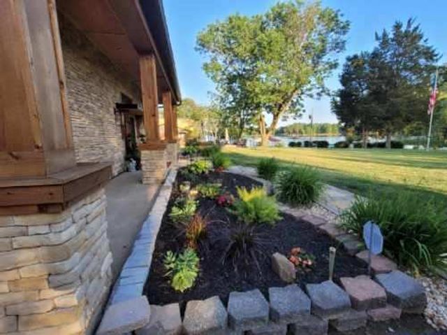 11606 Trevino Lane, Marion, IL 62959