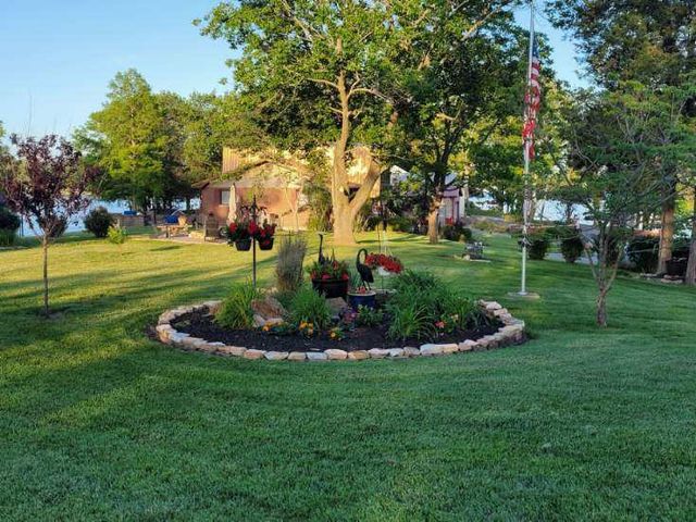 11606 Trevino Lane, Marion, IL 62959