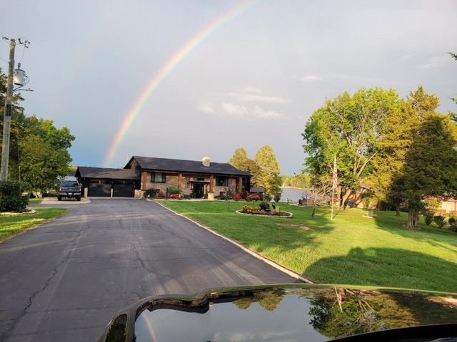 11606 Trevino Lane, Marion, IL 62959