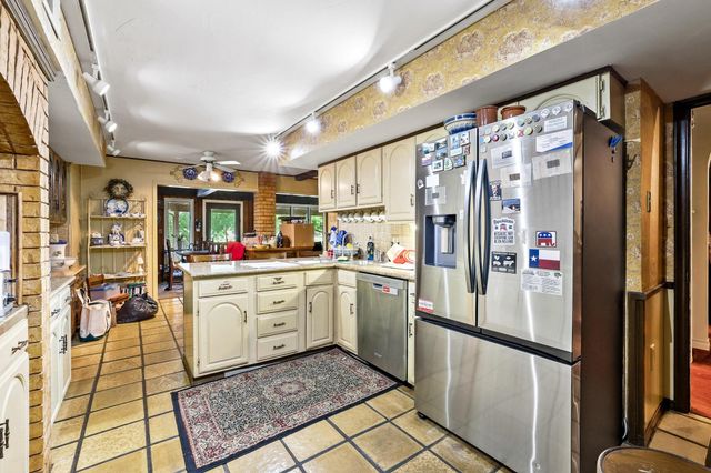 2531 Shoreline Drive, Sherman, TX 75092