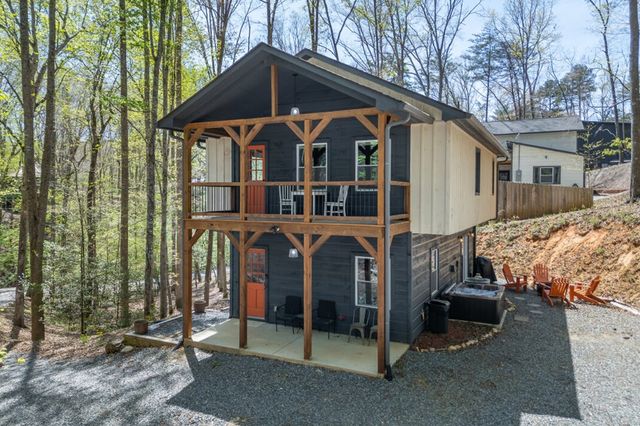 164 Echo Lane, Ellijay, GA 30540