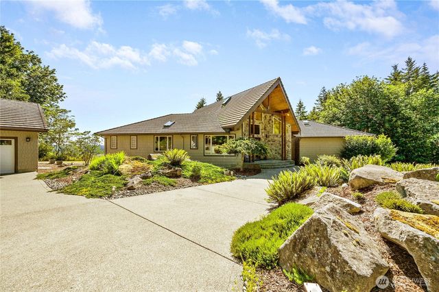 474 Blue Mountain Road, Chimacum, WA 98325