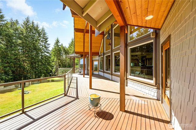474 Blue Mountain Road, Chimacum, WA 98325