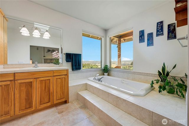 474 Blue Mountain Road, Chimacum, WA 98325