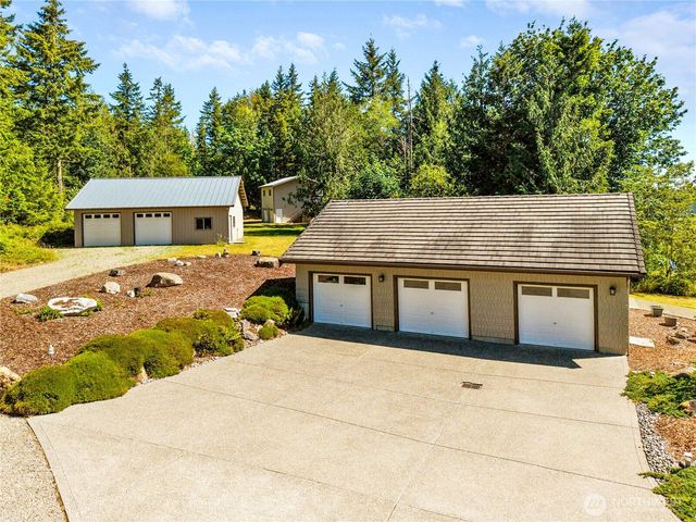 474 Blue Mountain Road, Chimacum, WA 98325
