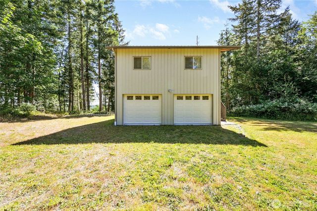 474 Blue Mountain Road, Chimacum, WA 98325