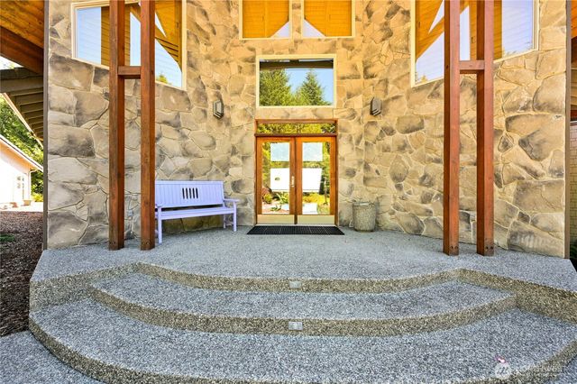474 Blue Mountain Road, Chimacum, WA 98325