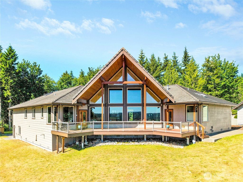 474 Blue Mountain Road, Chimacum, WA 98325