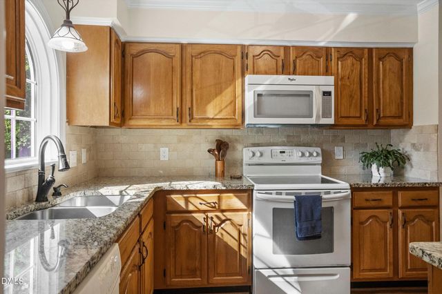 6707 Queen Annes Drive, Raleigh, NC 27613