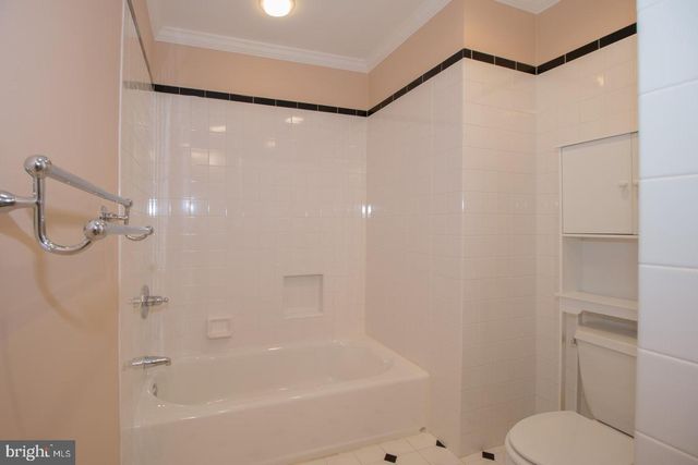 42 GOVERNORS LN, Princeton, NJ 08540