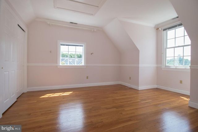 42 GOVERNORS LN, Princeton, NJ 08540