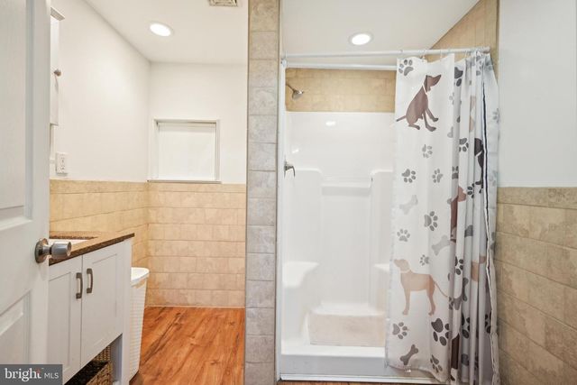 313 MAPLE RD, Mount Laurel, NJ 08054