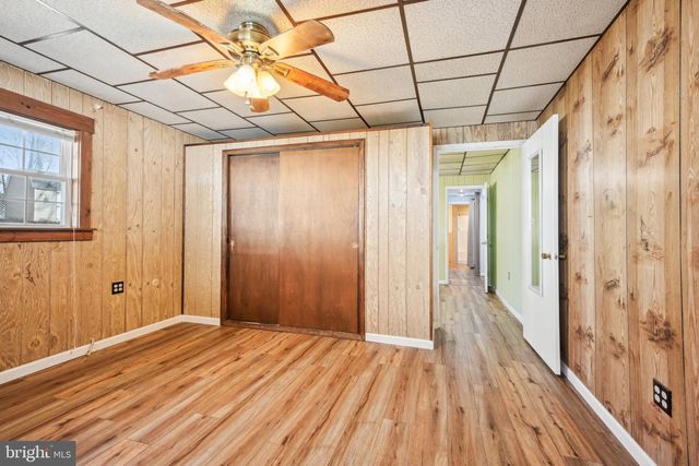 313 MAPLE RD, Mount Laurel, NJ 08054