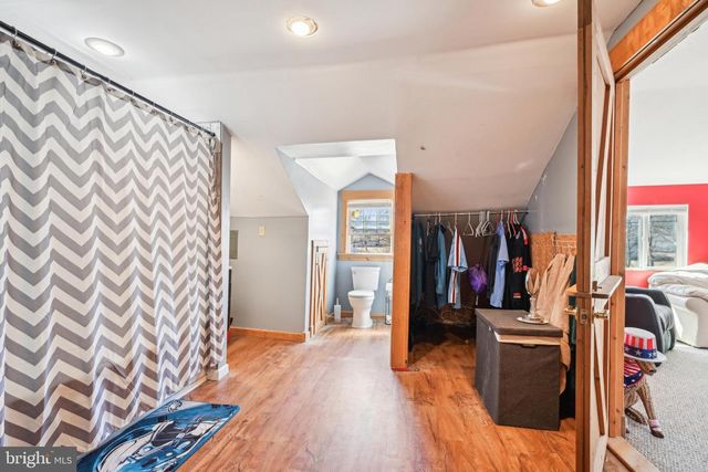 313 MAPLE RD, Mount Laurel, NJ 08054