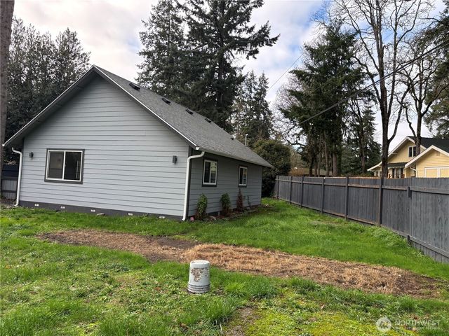 15201 13th Avenue S, Spanaway, WA 98387