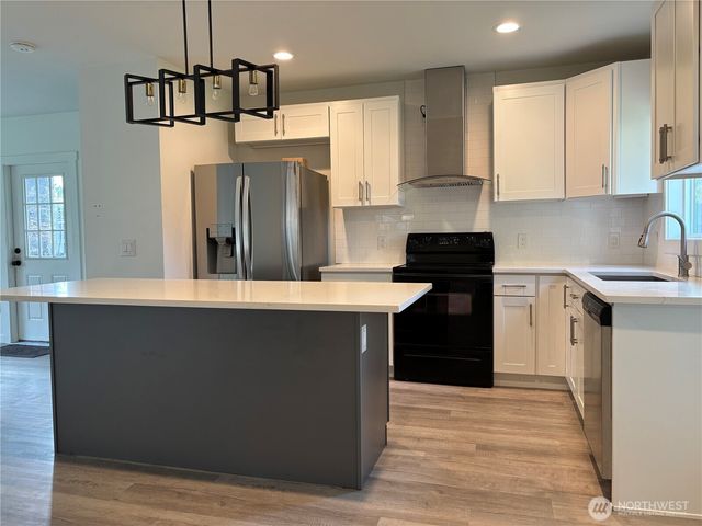 15201 13th Avenue S, Spanaway, WA 98387