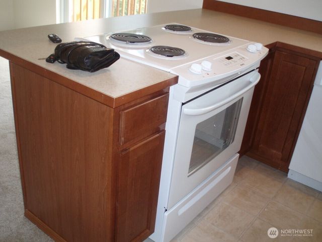 7223 Vandermark Road E, Bonney Lake, WA 98391